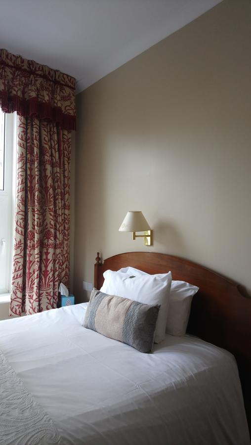 17 Wilmington Square Bed & Breakfast Eastbourne Ngoại thất bức ảnh